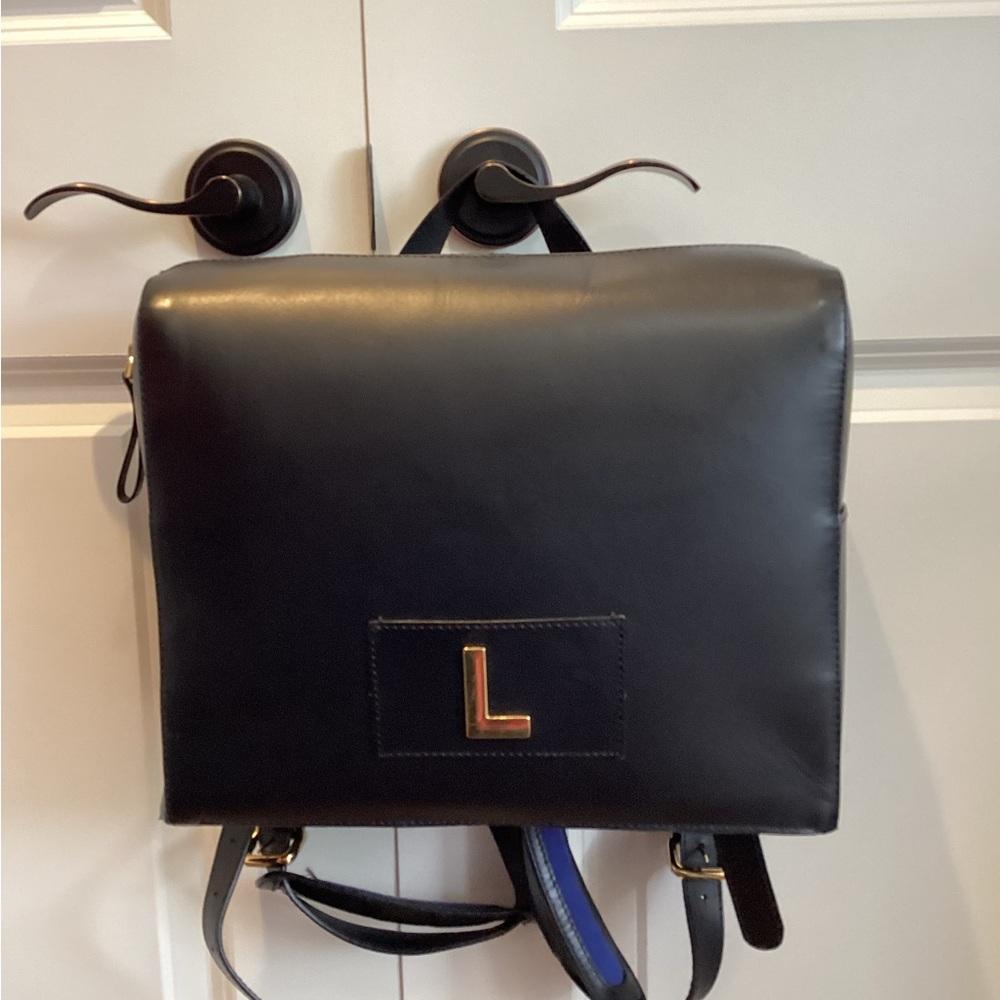 Dr. Liza Leather Backpack